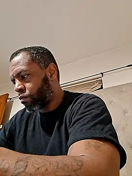 Karifrye online show from February 24, 2026, 3:29 am