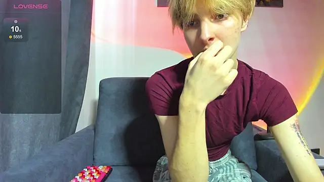 bunnyblush67 online show from March 18, 2026, 8:06 am