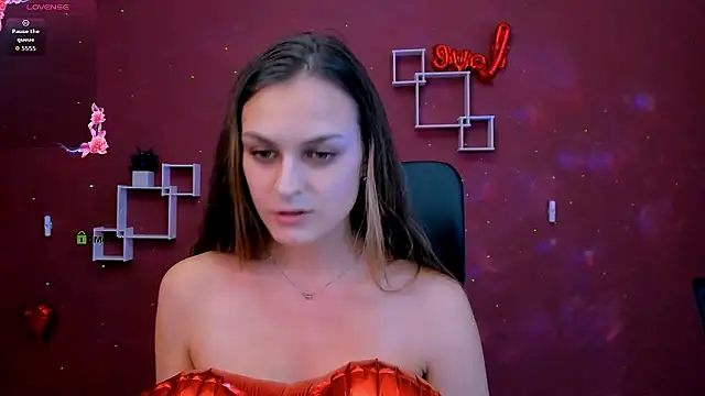 Snapshot of clery_abyss chatting on February 17, 2026, 2:25 pm clery abyss online show from February 17, 2026, 2:25 pm