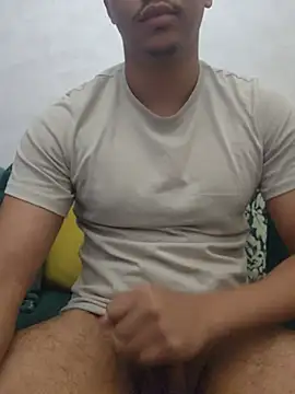 Snapshot of BigMoroccanDih chatting on May 12, 2026, 3:51 pm BigMoroccanDih online show from May 12, 2026, 3:51 pm