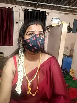 Snapshot of Madhusri_Tamil_Telugu chatting on April 22, 2026, 4:36 pm Madhusri Tamil Telugu online show from April 22, 2026, 4:36 pm