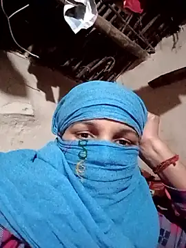 Snapshot of Lovely_sima chatting on February 4, 2026, 9:26 am Lovely sima online show from February 4, 2026, 9:26 am