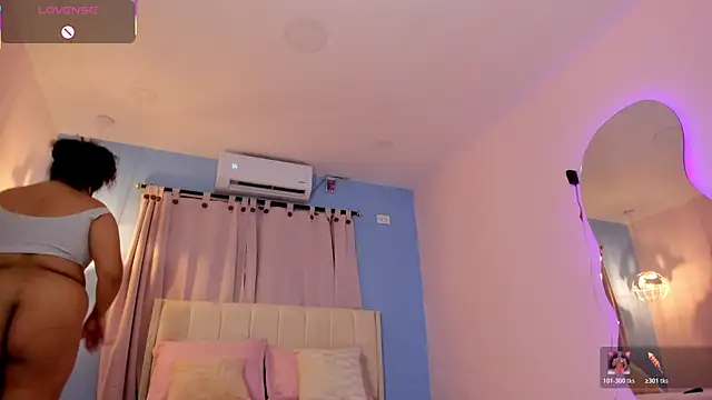 Snapshot of LOU_22_ chatting on February 20, 2026, 12:18 pm LOU 22 online show from February 20, 2026, 12:18 pm