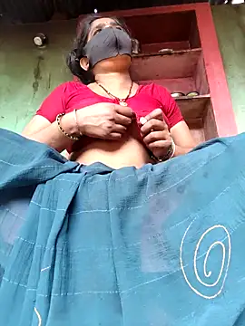 Snapshot of Faltu_Ladki chatting on March 25, 2026, 9:08 am Faltu Ladki online show from March 25, 2026, 9:08 am