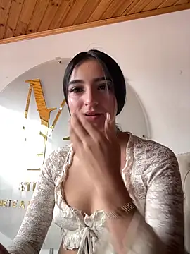 Snapshot of Valery_pink18 chatting on February 10, 2026, 9:14 pm Valery pink18 online show from February 10, 2026, 9:14 pm