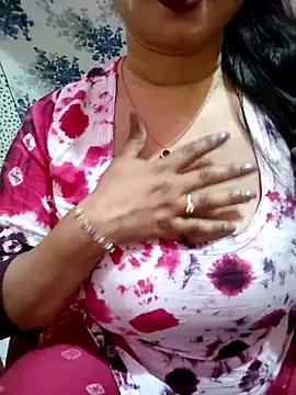 PARI51 online show from February 26, 2026, 9:15 pm