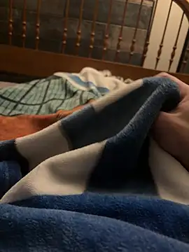 Snapshot of CollegeBull19 chatting on February 14, 2026, 9:09 am CollegeBull19 online show from February 14, 2026, 9:09 am