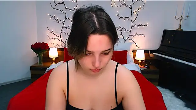 meowseduce online show from February 4, 2026, 1:17 pm