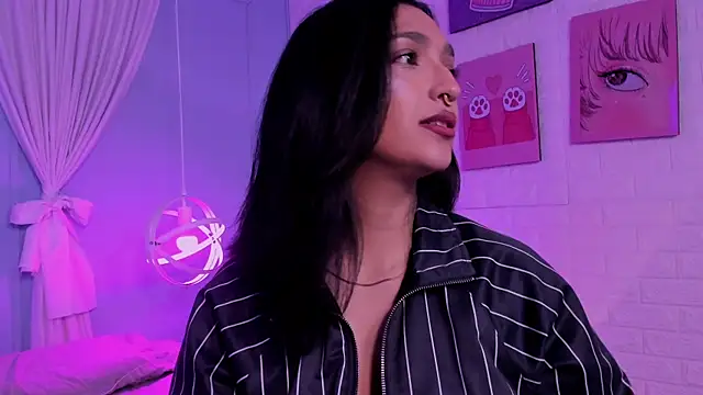 Snapshot of Cleo_Foxx chatting on May 22, 2026, 11:52 am Cleo Foxx online show from May 22, 2026, 11:52 am