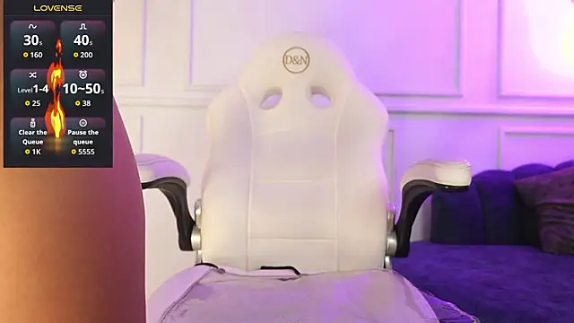 Lia Velez  online show from March 14, 2026, 3:56 am