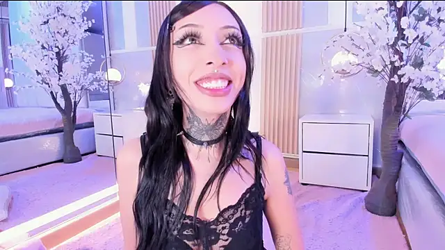 Snapshot of SalemBlackrose chatting on February 15, 2026, 5:30 am SalemBlackrose online show from February 15, 2026, 5:30 am