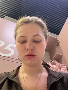 AsynaYuuki online show from February 22, 2026, 6:53 pm