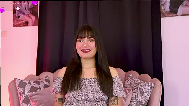 dakotacollins  online show from February 8, 2026, 8:28 pm