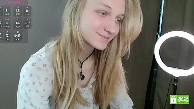 Alex-wer online show from May 11, 2026, 9:32 am