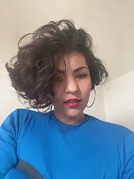 Snapshot of eva_luz chatting on February 25, 2026, 1:00 pm eva luz online show from February 25, 2026, 1:00 pm