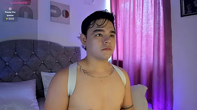 Snapshot of NoahVance chatting on February 27, 2026, 3:56 pm NoahVance online show from February 27, 2026, 3:56 pm