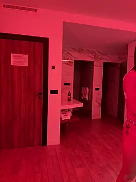 MelaFoxx online show from March 26, 2026, 1:04 am