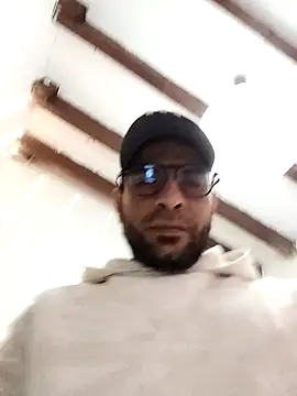 yoahotpetrafiery online show from February 14, 2026, 10:32 pm