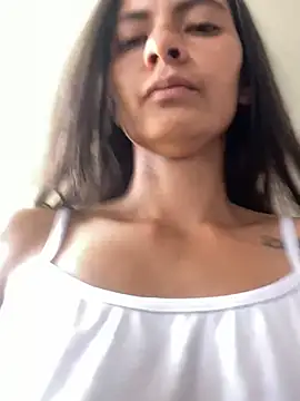 Esperanza GS online show from April 24, 2026, 1:35 pm