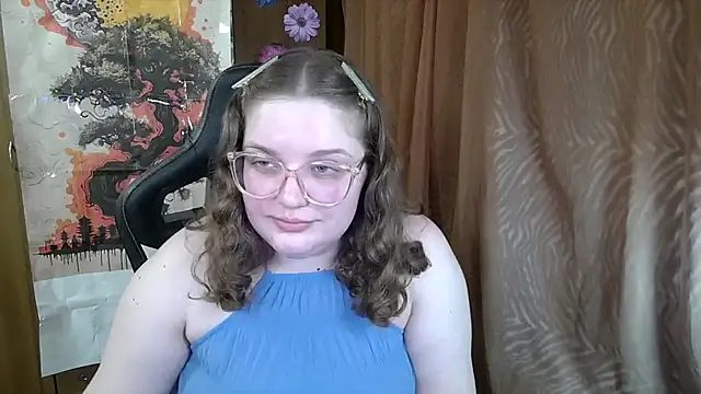 Teasing Dora online show from March 1, 2026, 11:05 pm