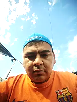 Snapshot of Sergiowooo chatting on February 16, 2026, 7:45 pm Sergiowooo online show from February 16, 2026, 7:45 pm