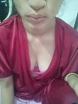 khushi rawat online show from February 19, 2026, 2:41 am