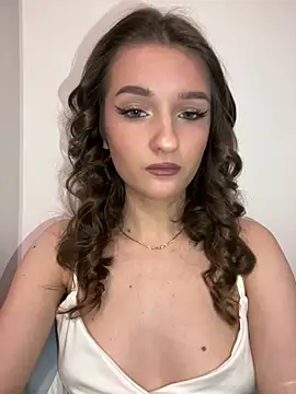 Snapshot of Green_eyes_lady chatting on February 7, 2026, 11:18 am Green eyes lady online show from February 7, 2026, 11:18 am