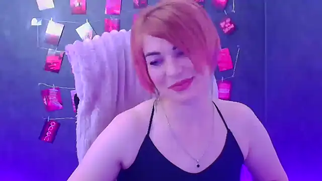 Snapshot of CuttieEmma chatting on March 27, 2026, 6:53 pm CuttieEmma online show from March 27, 2026, 6:53 pm