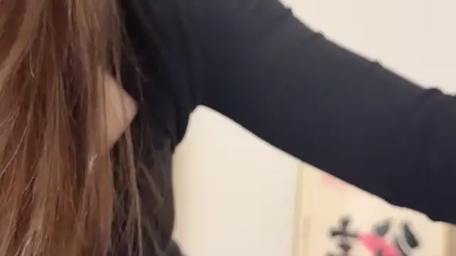 Snapshot of leilei660 chatting on February 7, 2026, 8:00 am leilei660 online show from February 7, 2026, 8:00 am