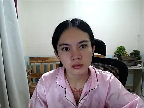 Snapshot of devine_goddess chatting on July 10, 2026, 2:55 am devine goddess online show from July 10, 2026, 2:55 am