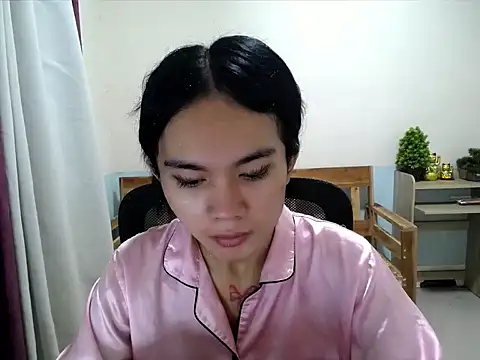 Snapshot of devine_goddess chatting on July 11, 2026, 5:08 am devine goddess online show from July 11, 2026, 5:08 am