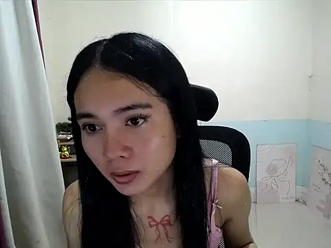 Snapshot of devine_goddess chatting on June 27, 2026, 1:33 am devine goddess online show from June 27, 2026, 1:33 am