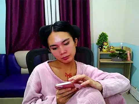 devine goddess online show from April 7, 2026, 4:09 pm