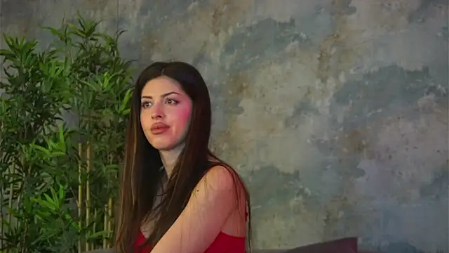 EvaBerryy online show from April 15, 2026, 4:51 am