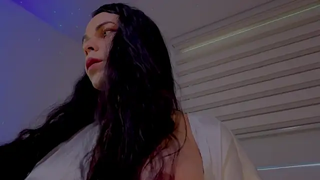 verodeli online show from September 26, 2025, 4:25 pm