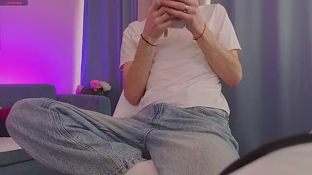 KevinParke online show from March 13, 2026, 11:37 am