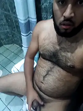 Josejose1984 online show from April 17, 2026, 11:07 pm