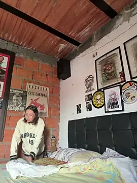 Snapshot of Charlotte_Mason chatting on February 16, 2026, 12:48 pm Charlotte Mason online show from February 16, 2026, 12:48 pm