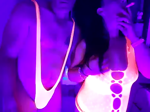 Snapshot of SweetValleyHotwife chatting on February 24, 2026, 1:45 pm SweetValleyHotwife online show from February 24, 2026, 1:45 pm