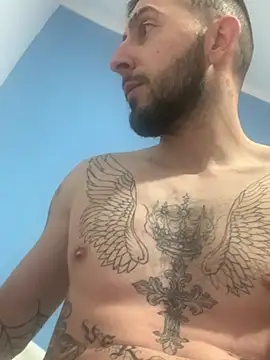 robeertiito online show from March 18, 2026, 10:51 am