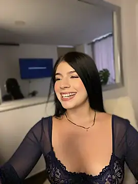 Snapshot of _HannahFox_ chatting on July 10, 2026, 10:54 pm HannahFox online show from July 10, 2026, 10:54 pm