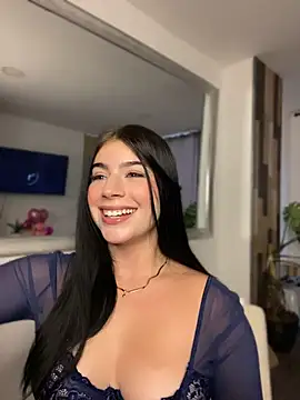 Snapshot of _HannahFox_ chatting on July 23, 2026, 10:49 pm HannahFox online show from July 23, 2026, 10:49 pm