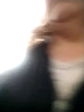 Snapshot of JULIETA_21- chatting on April 7, 2026, 12:07 pm JULIETA 21- online show from April 7, 2026, 12:07 pm