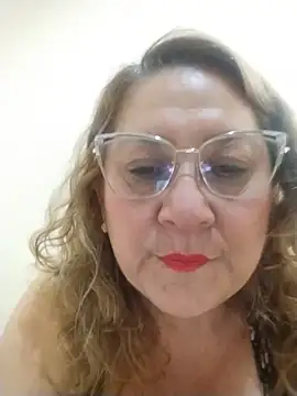 Snapshot of JULIETA_21- chatting on June 28, 2026, 8:37 pm JULIETA 21- online show from June 28, 2026, 8:37 pm