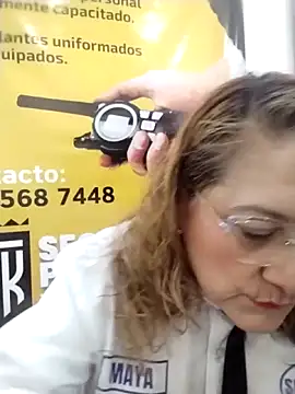 Snapshot of JULIETA_21- chatting on April 22, 2026, 12:34 pm JULIETA 21- online show from April 22, 2026, 12:34 pm