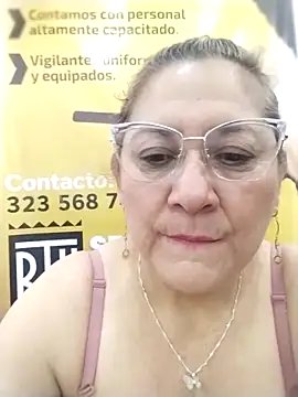 Snapshot of JULIETA_21- chatting on April 18, 2026, 1:13 pm JULIETA 21- online show from April 18, 2026, 1:13 pm