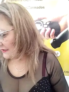 Snapshot of JULIETA_21- chatting on March 21, 2026, 1:15 pm JULIETA 21- online show from March 21, 2026, 1:15 pm