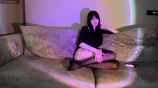 gentle sakura online show from March 26, 2026, 4:11 am