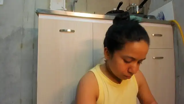 Snapshot of chiarafustox chatting on April 16, 2026, 1:17 am chiarafustox online show from April 16, 2026, 1:17 am