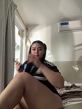 Snapshot of lolaaculaa chatting on February 20, 2026, 9:06 pm lolaaculaa online show from February 20, 2026, 9:06 pm